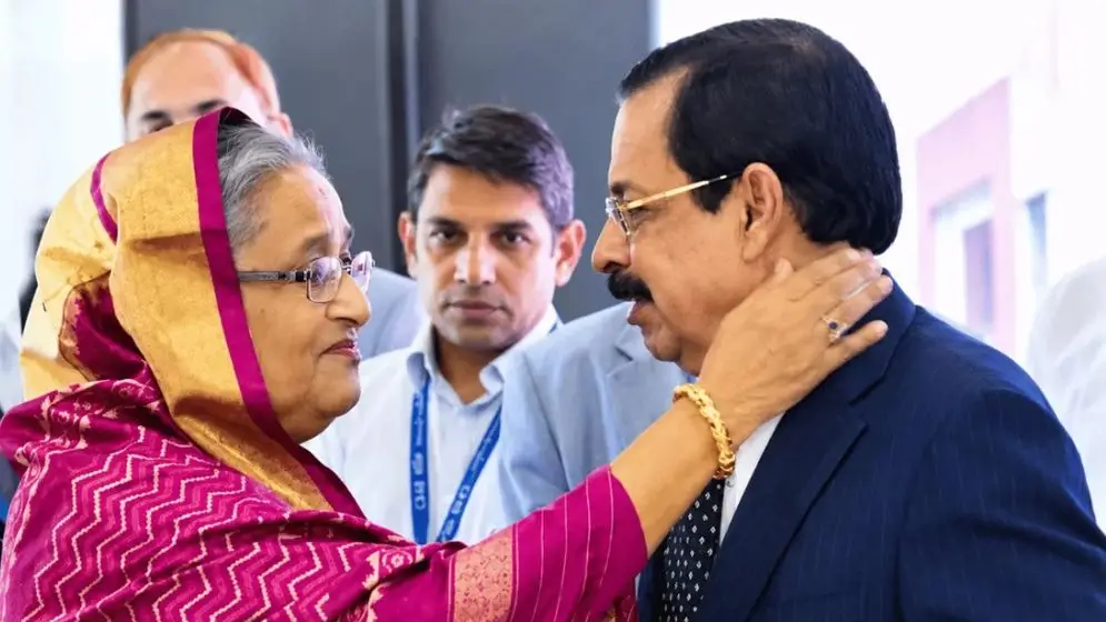 আমার অনুপস্থিতিতে আওয়ামী লীগের সভাপতির দায়িত্ব পালন করবেন শেখ সেলিম: শেখ হাসিনা