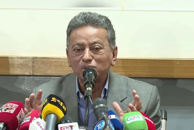 খালেদা জিয়ার আপসহীন নেতৃত্বেই বাংলাদেশ দাঁড়িয়ে আছে: আমির খসরু