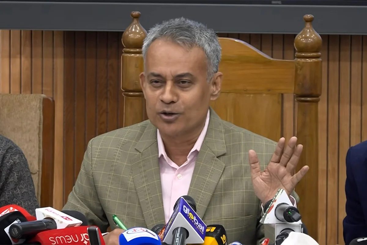 ঈদযাত্রা সকলের জন্য নিরাপদ ও নির্বিঘ্ন হবে: সেতুমন্ত্রী