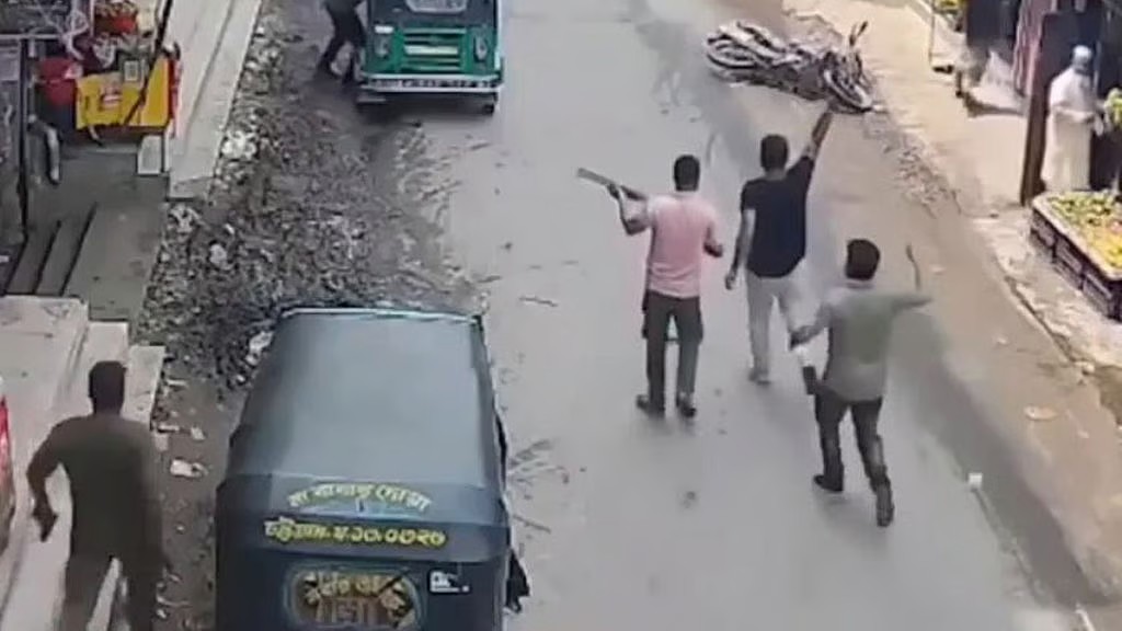 রাউজানে যুবদল নেতা মাসুদ হত্যা: পাঁচ অস্ত্রধারী শনাক্ত, গ্রেপ্তার হয়নি কেউ