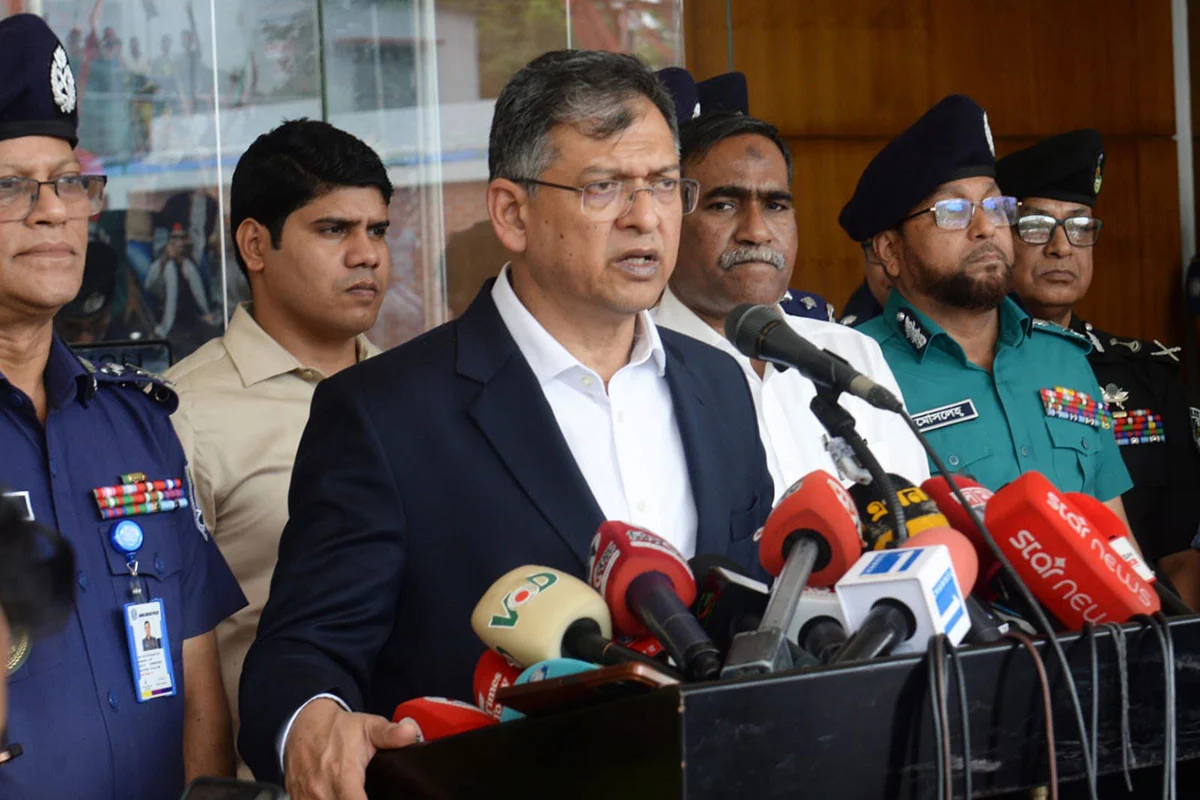 অবৈধ অস্ত্র উদ্ধারে বিশেষ ইউনিট, সহায়তাকারীদের সর্বোচ্চ ২ লাখ টাকা পুরস্কার