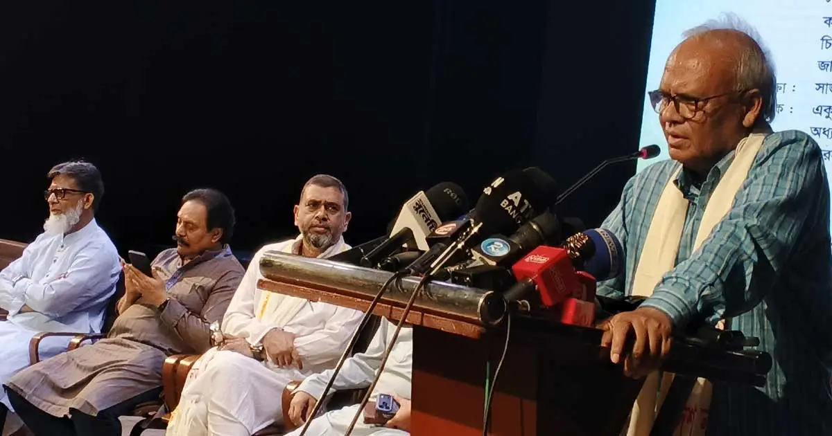 গ্যাস-বিদ্যুৎ সংকট সমাধানে বিরোধীদের বিকল্প পরিকল্পনা দেওয়ার আহ্বান রিজভীর