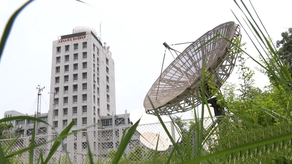 ঢাকায় ঘন্টায় ৫০ কিমি বেগে ঝড়-বজ্রবৃষ্টির আভাস
