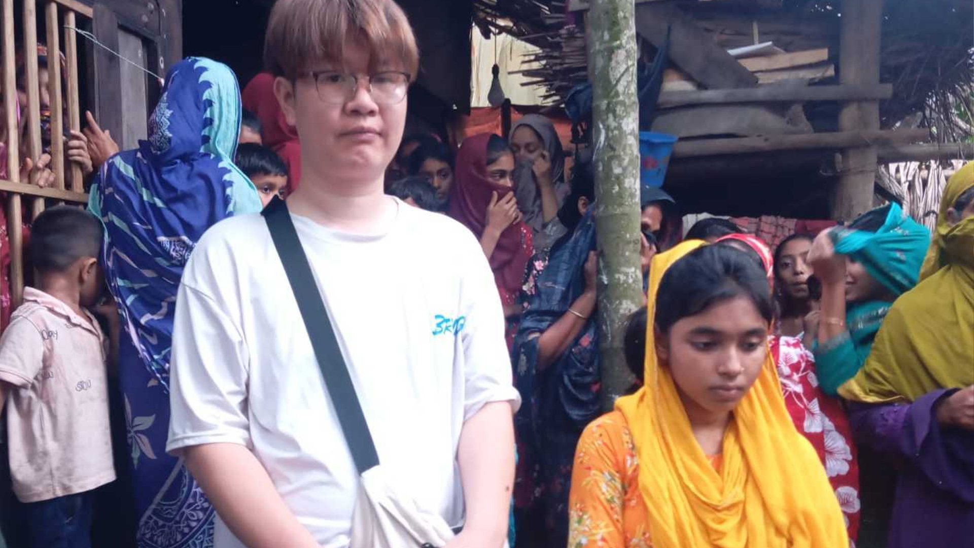 প্রেমের টানে চীন থেকে পিরোজপুরে যুবক, বয়স কম হওয়ায় হয়নি বিয়ে