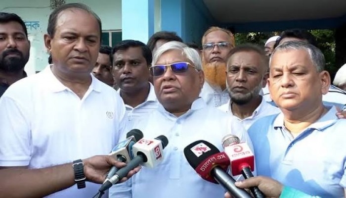 জামায়াত-শিবিরের বিরুদ্ধে ‘গুপ্ত হত্যার রাজনীতি’ অভিযোগ: বরকত উল্লাহ বুলু
