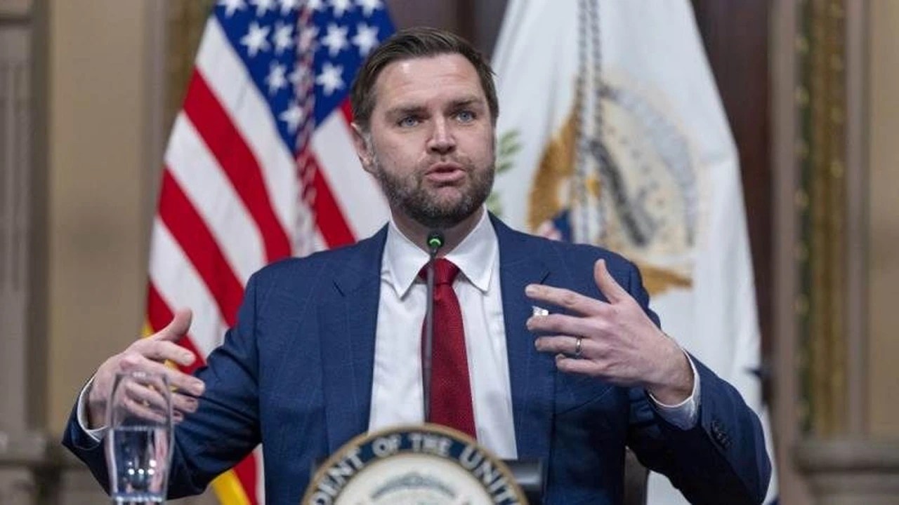 ইরানে অভিযান শেষ করে দ্রুত সরে আসবে যুক্তরাষ্ট্র: জেডি ভ্যান্স