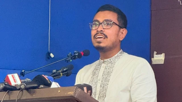 ‘শাহবাগ আন্দোলন শতবর্ষী প্রজেক্ট’, শাপলা ঘটনায় ৫ দফা দাবি ডাকসু ভিপির