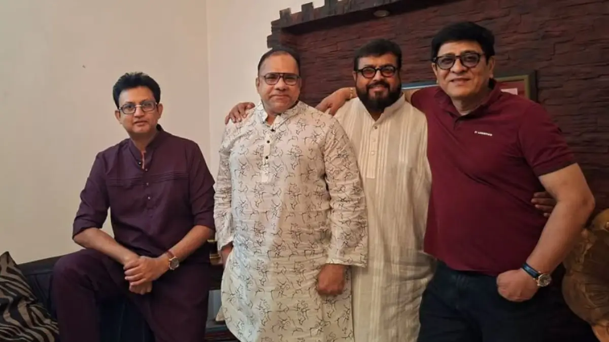 নব্বইয়ের চার তারকার আড্ডায় ফিরল পুরোনো দিনের স্মৃতি