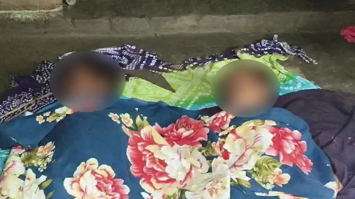 শার্শায় একই ঘর থেকে দুই শিশুসন্তান ও বাবার মরদেহ উদ্ধার