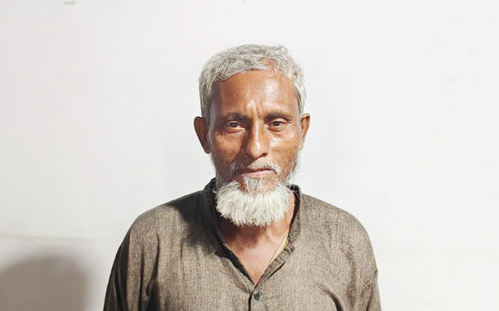 সাতক্ষীরার কৃষক মোহাম্মদ আলী: ৮৫৮ কবর খুঁড়ে মানবতার অনন্য দৃষ্টান্ত