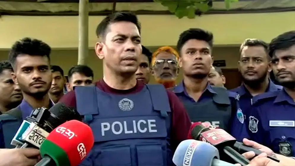 এসপি মাসুদের নেতৃত্বে জঙ্গল সলিমপুরে যৌথবাহিনীর বিশেষ অভিযান