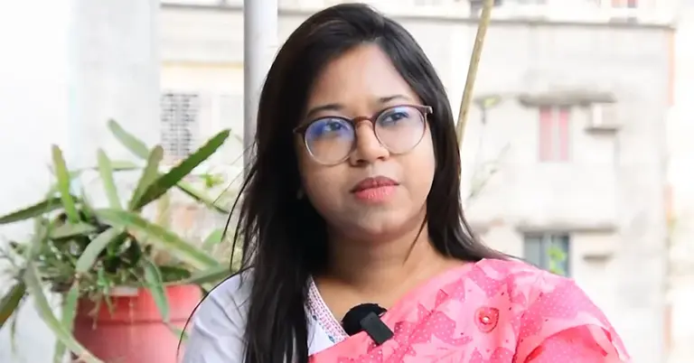 সংরক্ষিত নারী আসনে এনসিপি নেত্রী মনিরা শারমিনের মনোনয়ন স্থগিত