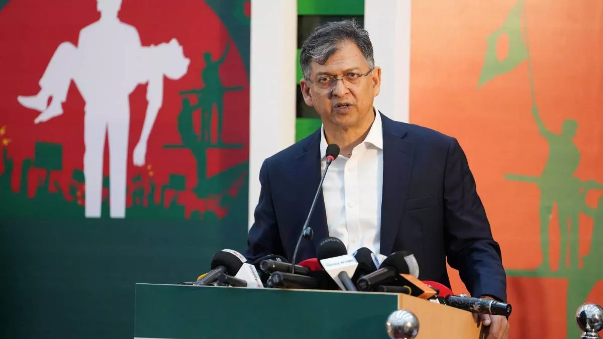 ‘হাসিনা কার্ড’ খেললে ভারতের সঙ্গে বন্ধুত্বপূর্ণ সম্পর্ক সম্ভব নয়: স্বরাষ্ট্রমন্ত্রী