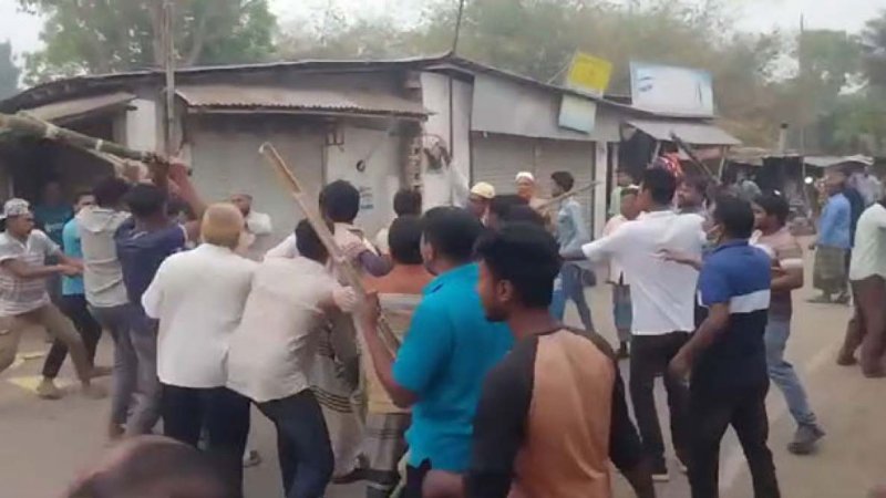 রাজশাহীতে ঈদগাহ ইমাম নিয়োগকে কেন্দ্র করে জামায়াত ও বিএনপির সংঘর্ষ, ১ নিহত