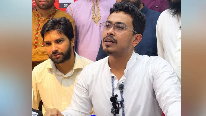 শাহজালাল বিমানবন্দর নামেই আন্তর্জাতিক, ভেতরে মাছের বাজার