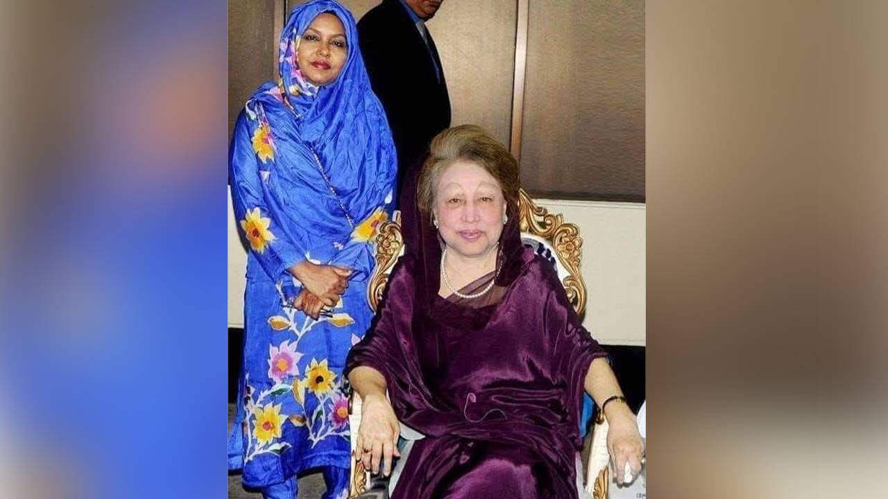 সংরক্ষিত আসনে মনোনয়ন না পেয়ে আবেগঘন স্ট্যাটাস বিএনপি নেত্রী শাহানা আক্তারের