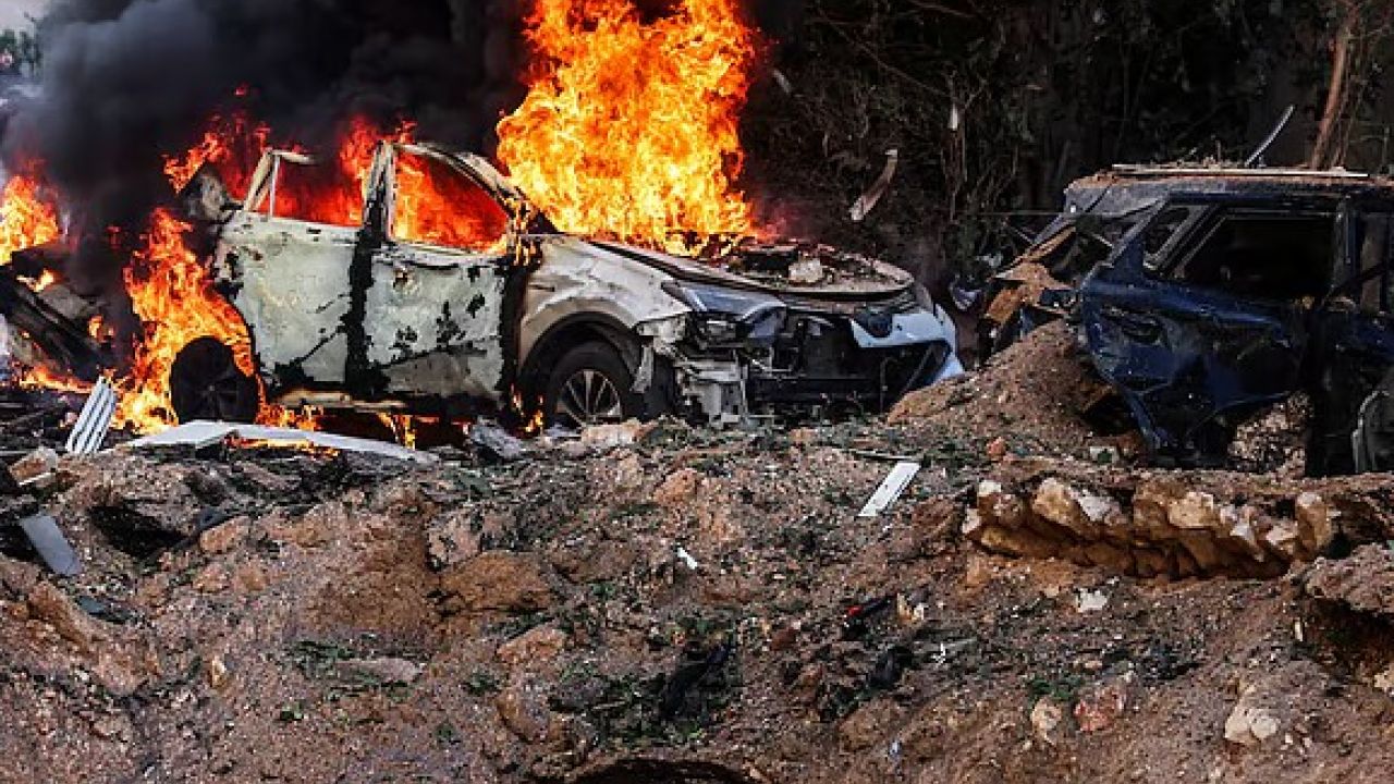 ১০ ঘণ্টায় ইসরাইলে ইরানের ৭ দফা ক্ষেপণাস্ত্র হামলা