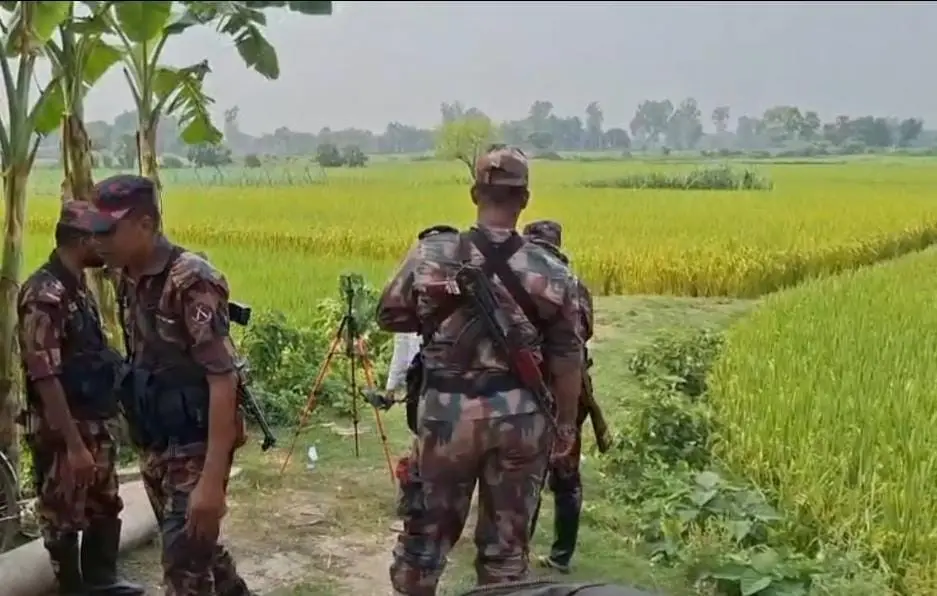 জয়পুরহাটে বিএসএফের পুশইন চেষ্টা ৩ যুবককে ভারতে ফেরত পাঠাল বিজিবি