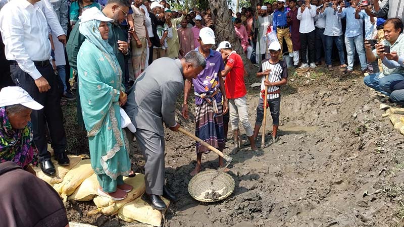 যশোর ভবদহ খালের পুনঃখনন কাজের উদ্বোধন করলেন প্রতিমন্ত্রী অমিত