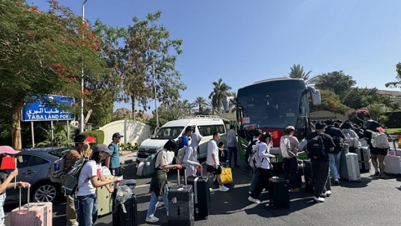 ইসরাইলের সঙ্গে সীমান্তরক্ষী তাবা শহর হয়ে উঠেছে গুরুত্বপূর্ণ ট্রানজিট হাব