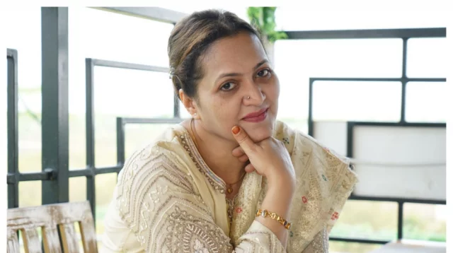 শিল্পী সমিতির নির্বাচনে সাধারণ সম্পাদক পদে লড়বেন রুমানা ইসলাম মুক্তি