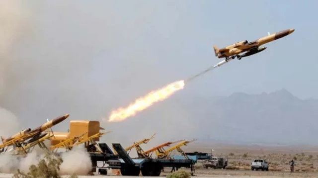 রিয়াদে ইরানের ক্ষেপণাস্ত্র হামলা, প্রতিহতের দাবি সৌদি আরবের