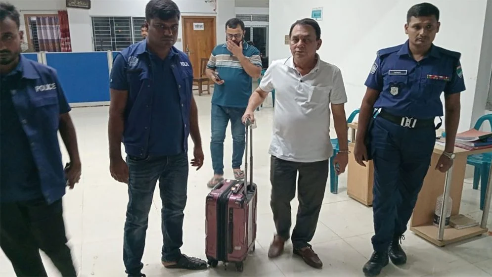 দর্শনা সীমান্তে আ.লীগ নেতা এম এ খালেক আটক
