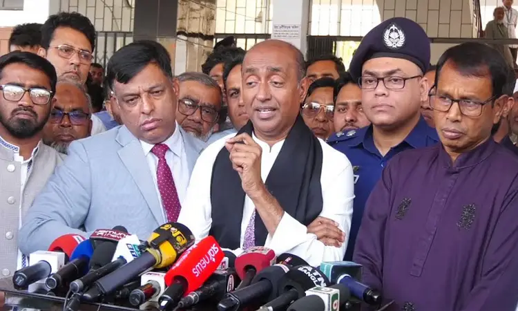 সরকারি প্রকল্পে দলীয় সিন্ডিকেট চলবে না, চাঁদাবাজদের ছাড় নয়: আইনমন্ত্রী