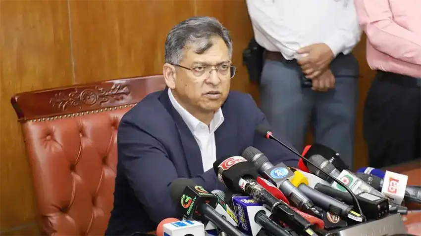 নিষিদ্ধ আওয়ামী লীগের তৎপরতা নিয়ে সতর্ক থাকার আহ্বান স্বরাষ্ট্রমন্ত্রীর
