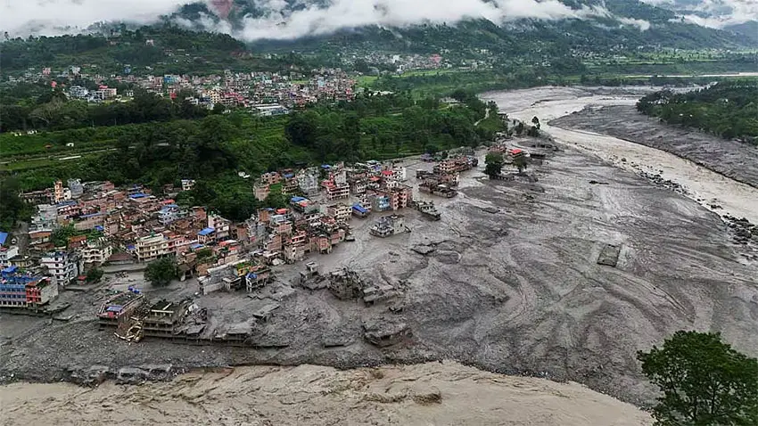 নেপালে বন্যা-ভূমিধসে ক্ষতিগ্রস্তদের জন্য ত্রাণ পাঠাবে বাংলাদেশ
