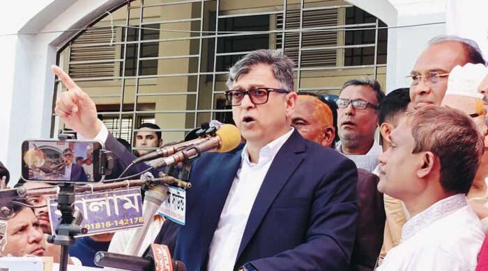 ১২ ফেব্রুয়ারির নির্বাচনে ধানের শীষের ভূমিধস বিজয় হবে: সালাহউদ্দিন আহমদ