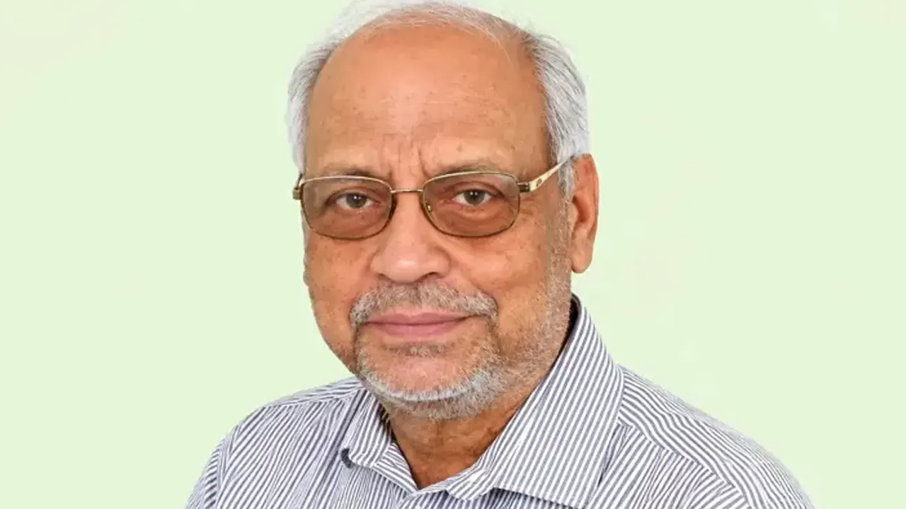 বিমানবন্দরের ঘটনায় ডিবির হাতে গ্রেপ্তার জামায়েত নেতা বীরমুক্তিযোদ্ধা মেজর আখতারুজ্জামান