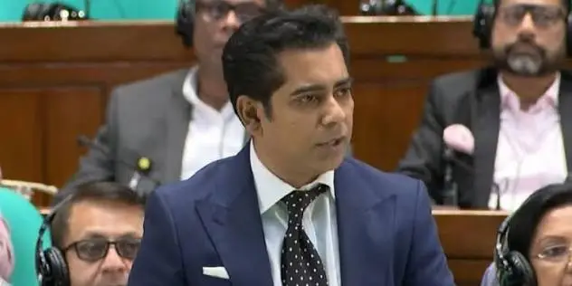 সংসদের মর্যাদা রক্ষার আহ্বান পার্থের, জামায়াত এমপিকে মাইক্রোওয়েভ দেওয়ার প্রস্তাব