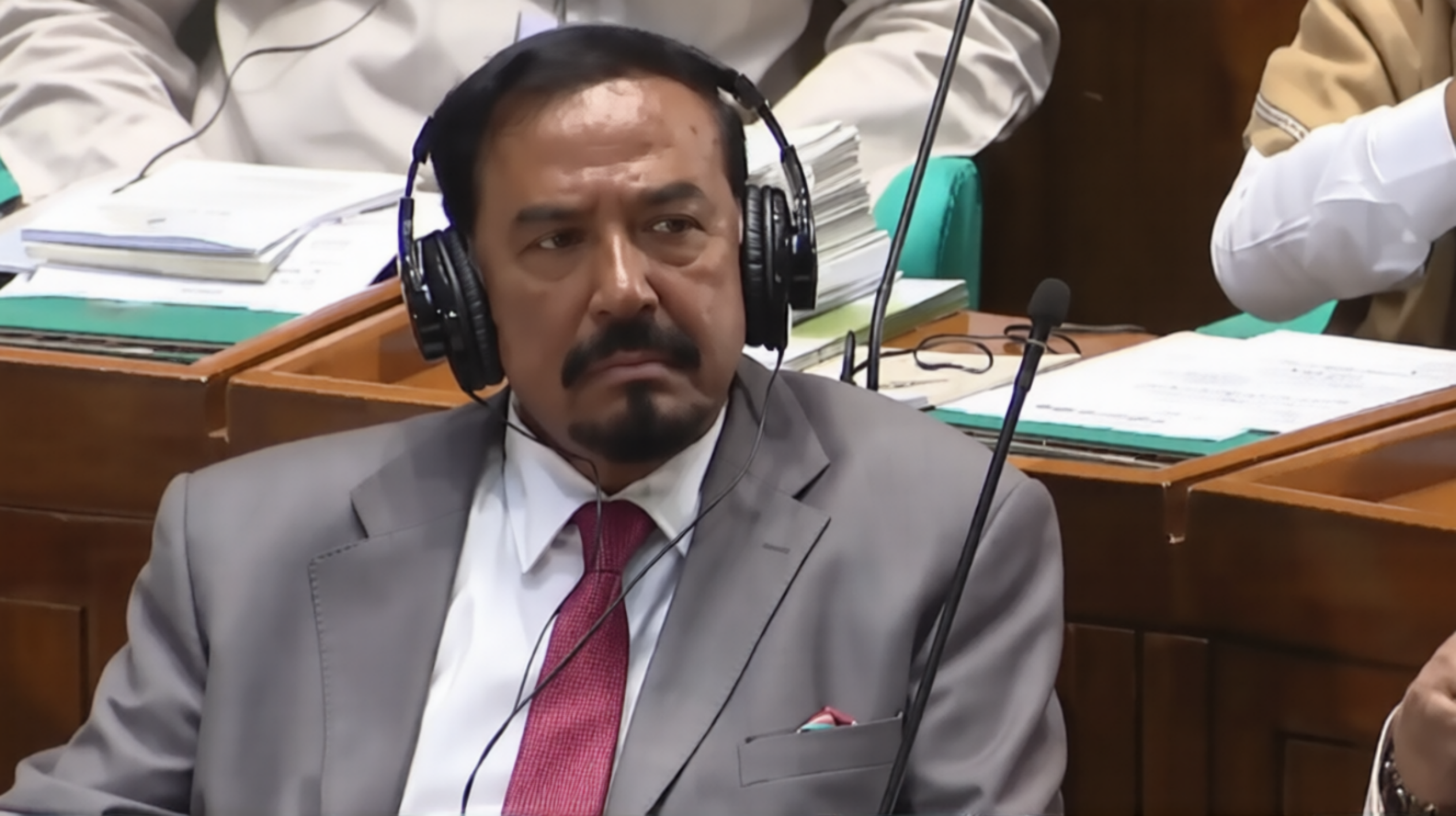 জাতীয় সংসদের স্পিকার হচ্ছেন মেজর (অব.) হাফিজ