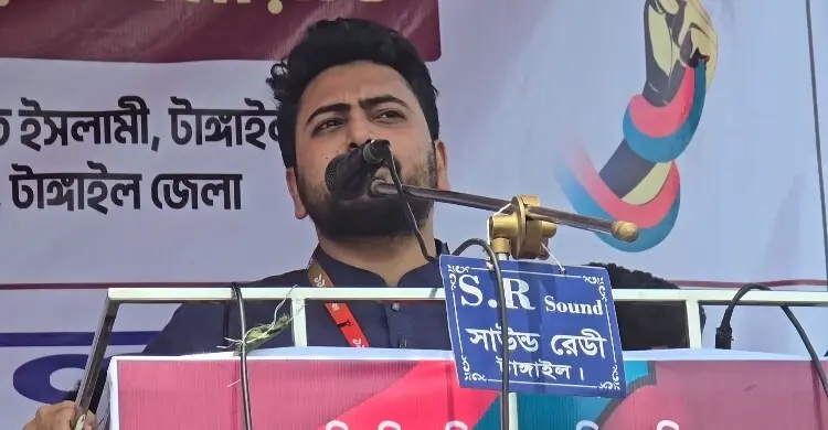 নতুন স্বৈরাচারের বিরুদ্ধে সংগ্রাম চলবে: নাহিদ ইসলাম