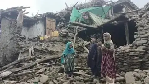 ভূমিকম্পে আফগানিস্তানে মৃত্যুর সংখ্যা  ৯০০-র বেশি