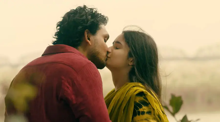 শুভ–ঐশীর ‘চুমুর ভিডিও’ ভাইরাল: অবশেষে মুখ খুললেন ঐশী