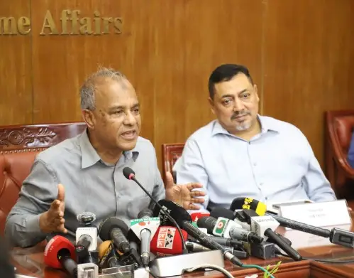 জাতীয় নির্বাচনে ৪৭ হাজার কেন্দ্রে দেয়া হবে বডি-ওর্ণ ক্যামেরা- স্বরাষ্ট্র উপদেষ্টা