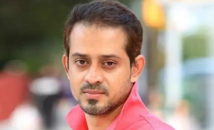 গ্রামীণ নামযুক্ত প্রতিষ্ঠানের কাজ পাওয়া নিয়ে মন্তব্য সাংবাদিক ইলিয়াস হোসাইনের