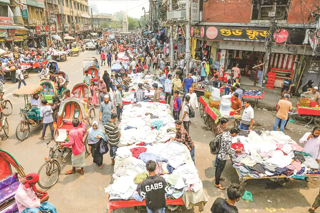 পুরোনো কায়দায় চলছে হকার উচ্ছেদ
