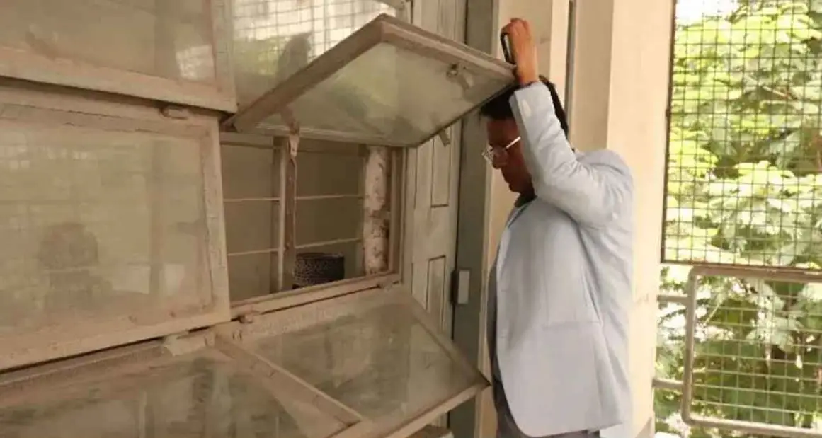এসএসসি পরীক্ষায় কেন্দ্র পরিদর্শন ঘিরে রহস্য, গোপন রাখলেন শিক্ষামন্ত্রী