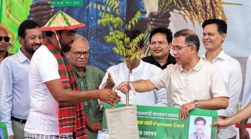কৃষক কার্ড পাওয়া কবির হোসেনকে ঘিরে বিতর্ক, তদন্তে ‘প্রকৃত কৃষক’ বলছে প্রশাসন