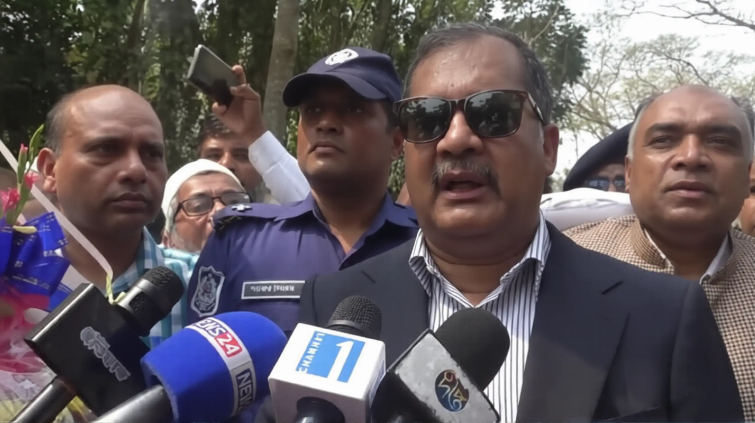 সারা দেশে ২০ হাজার কি.মি. খাল খনন করবে সরকার : তথ্যমন্ত্রী