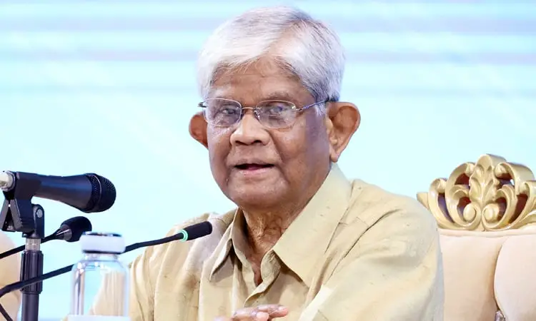 একটি ব্যাংকের মোট ঋণের ৯৫ শতাংশই খেলাপি: অর্থ উপদেষ্টা