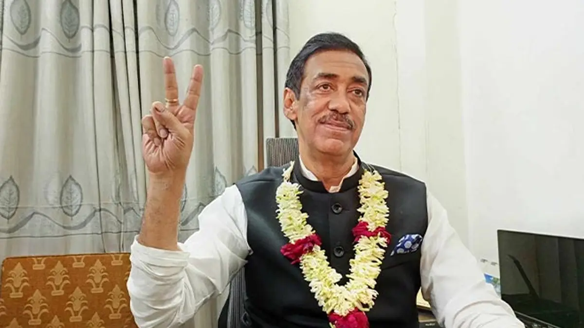 জুলাই আন্দোলনে নারায়ণগঞ্জে হত্যার অভিযোগ: শামীম ওসমানসহ ১২ জনের বিরুদ্ধে গ্রেফতারি পরোয়ানা জারি