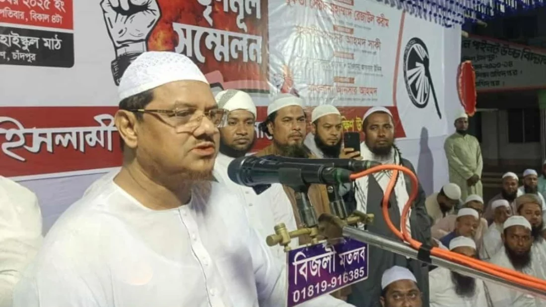 ক্ষমতাপ্রেমিকদের বঙ্গোপসাগরে নিক্ষেপ করতে বললেন চরমোনাই পীর
