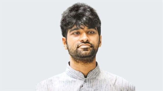 সুইসাইড নোট পোস্টের পর অচেতন অবস্থায় ছাত্র ইউনিয়নের সাবেক নেতা  মেঘমল্লার বসুকে উদ্ধার