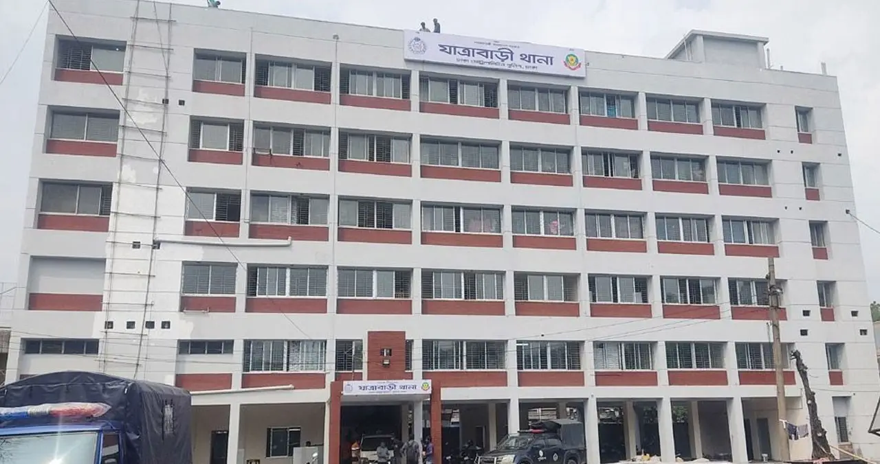 যাত্রাবাড়ীতে নারীর চার টুকরা মরদেহ উদ্ধার স্বামী আটক
