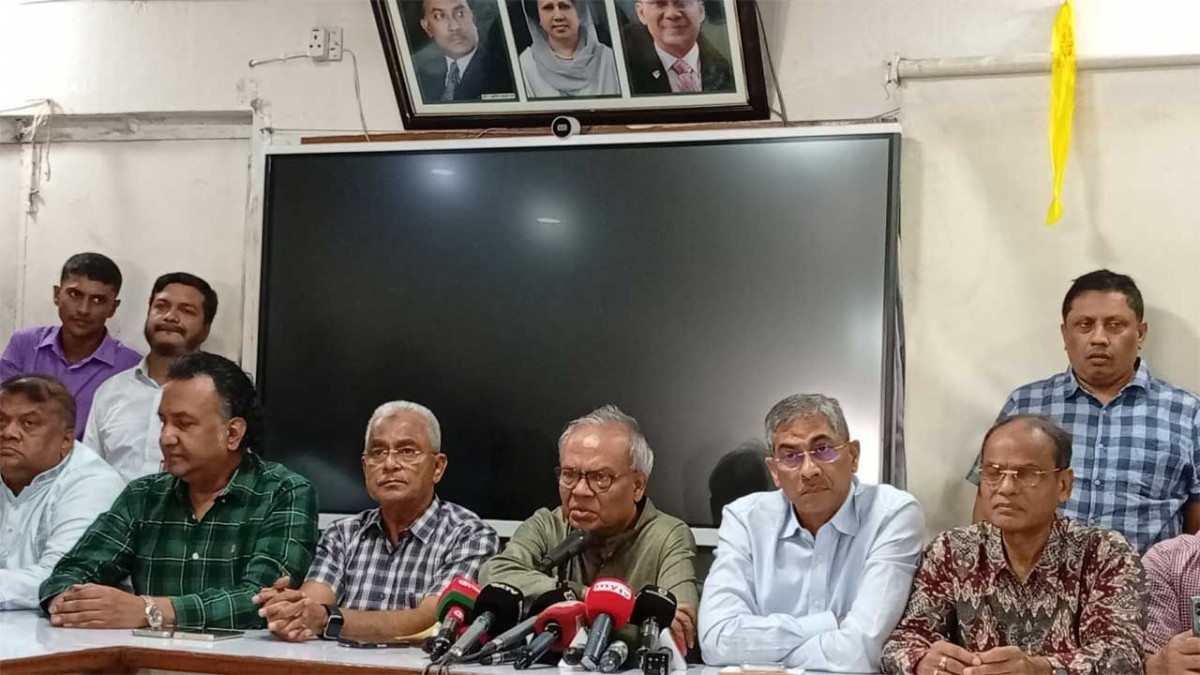 বিশ্বে তুলনায় বাংলাদেশে জ্বালানির দাম এখনো কম: রিজভী