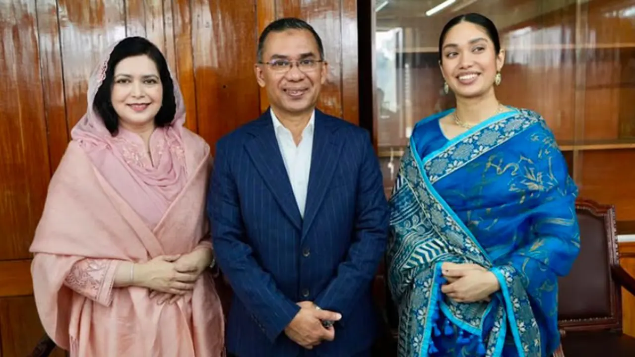 বনলতা এক্সপ্রেস দেখতে প্রেক্ষাগৃহে প্রধানমন্ত্রী তারেক রহমান